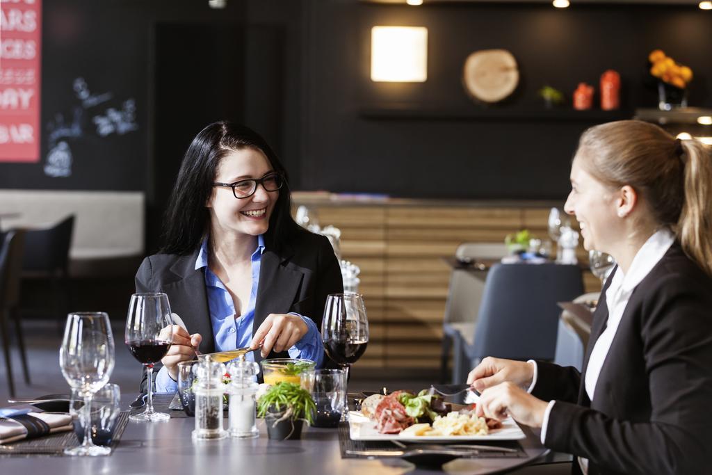 Novotel Bern Expo Ngoại thất bức ảnh