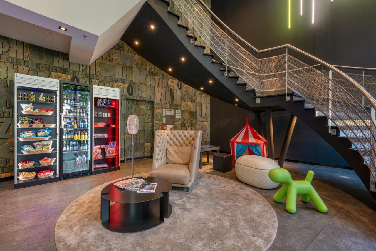 Novotel Bern Expo Ngoại thất bức ảnh